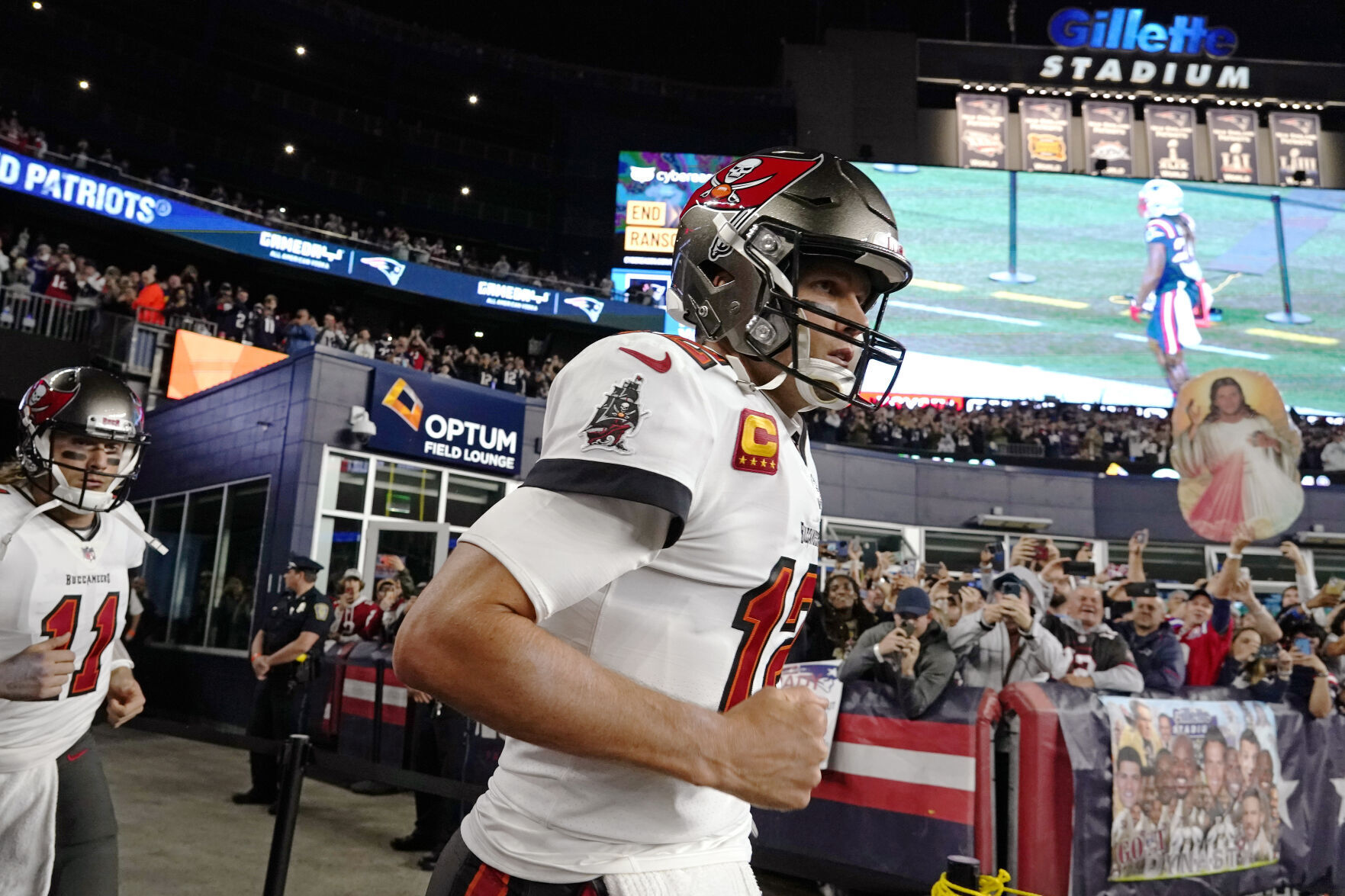APTOPIX Buccaneers Patriots Football